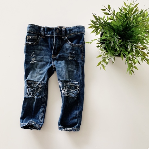 OshKosh B'gosh Other - TODDLER Skinny jeans 👖